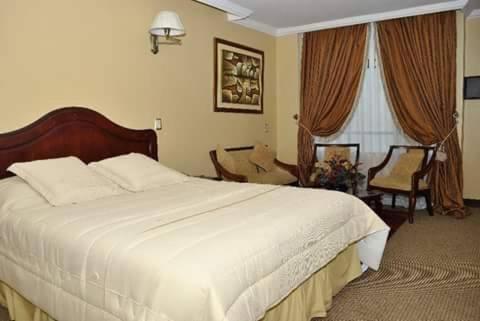Hotel Prado Internacional Loja Εξωτερικό φωτογραφία